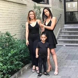 Meet your Posher, Jackie